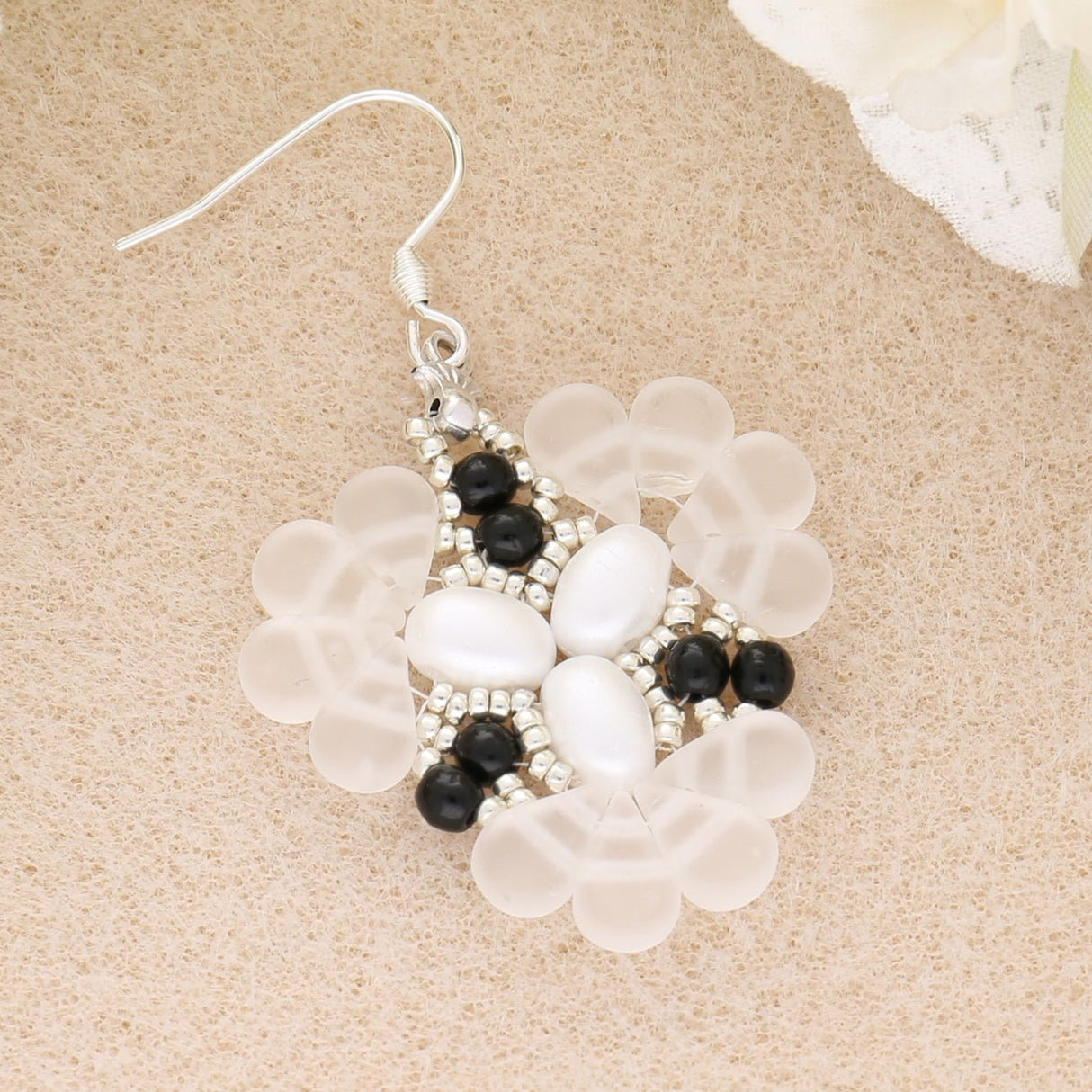 Kit für Ohrringe “Sakura” par Puca® - PerlineBeads