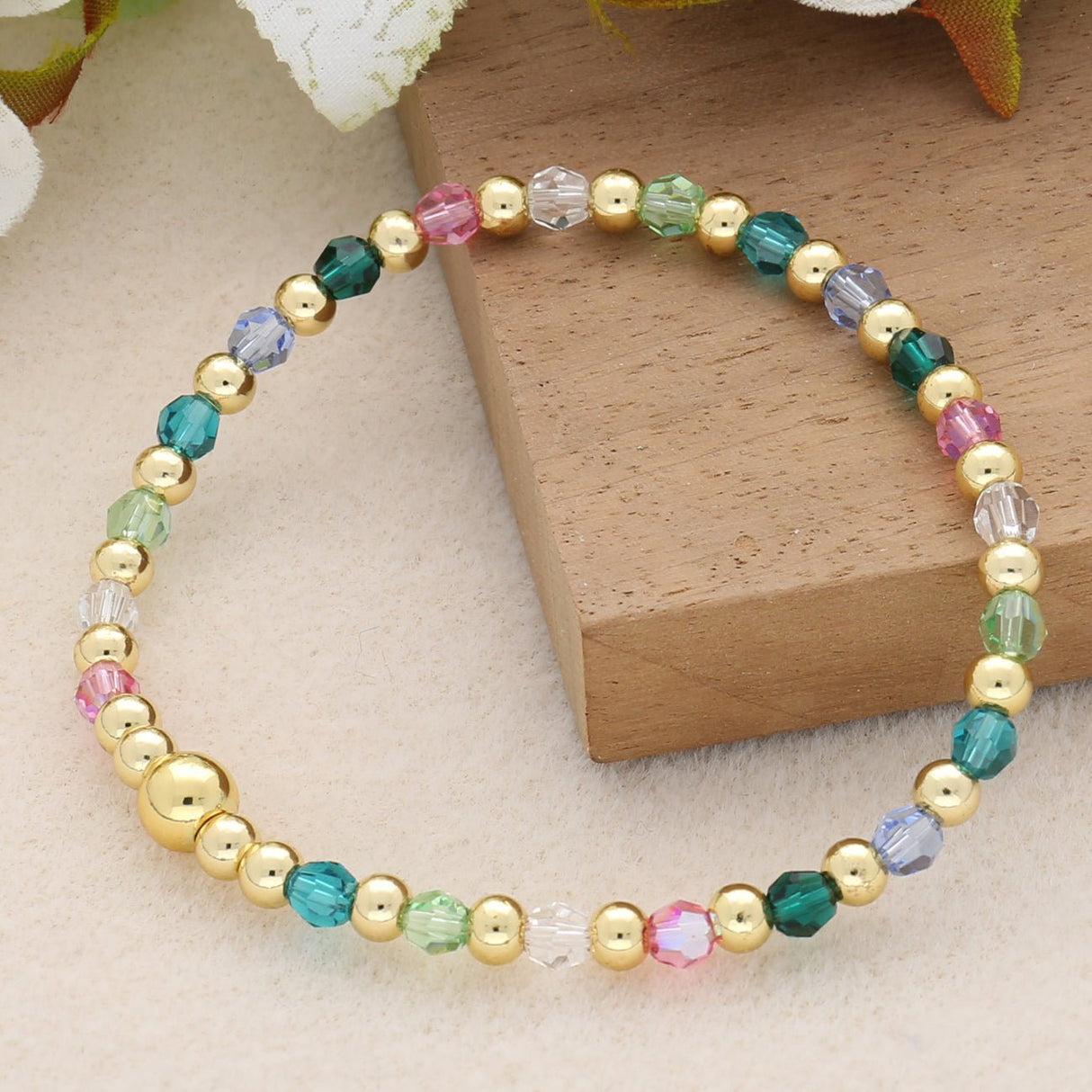 PRESTIGE 5000 Kristall, Classic runde Perle, 4 mm - Emerald (6 Stk.) - PerlineBeads SA