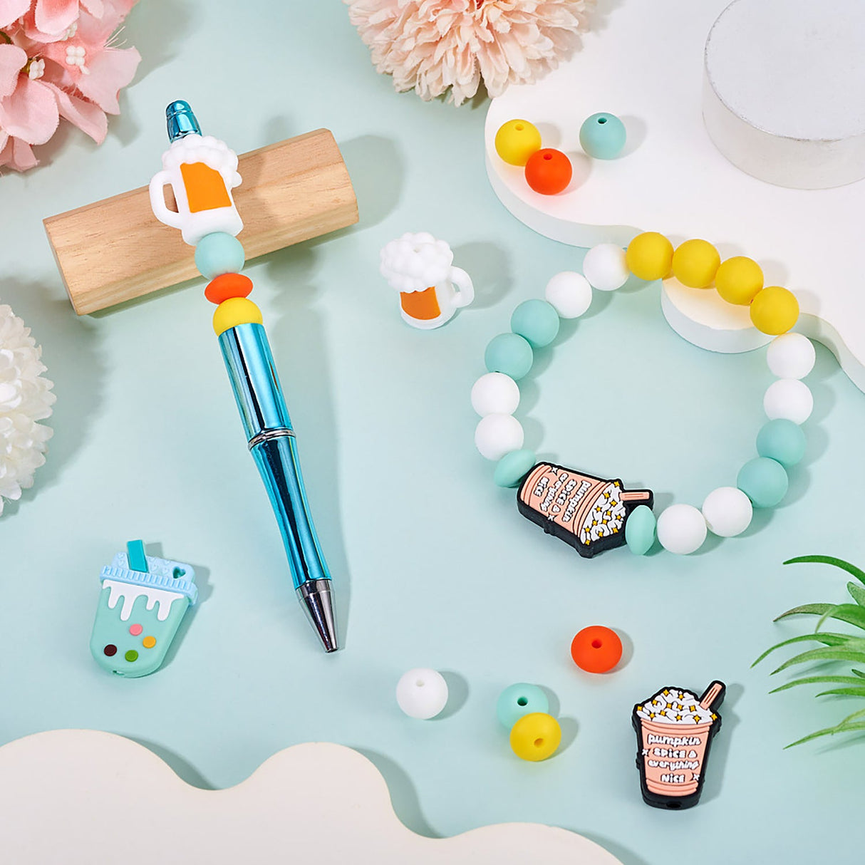 Sommerdrinks Perlenset – Bubble Tea, Bier & Pumpkin Spice, 48-teilig - PerlineBeads SA