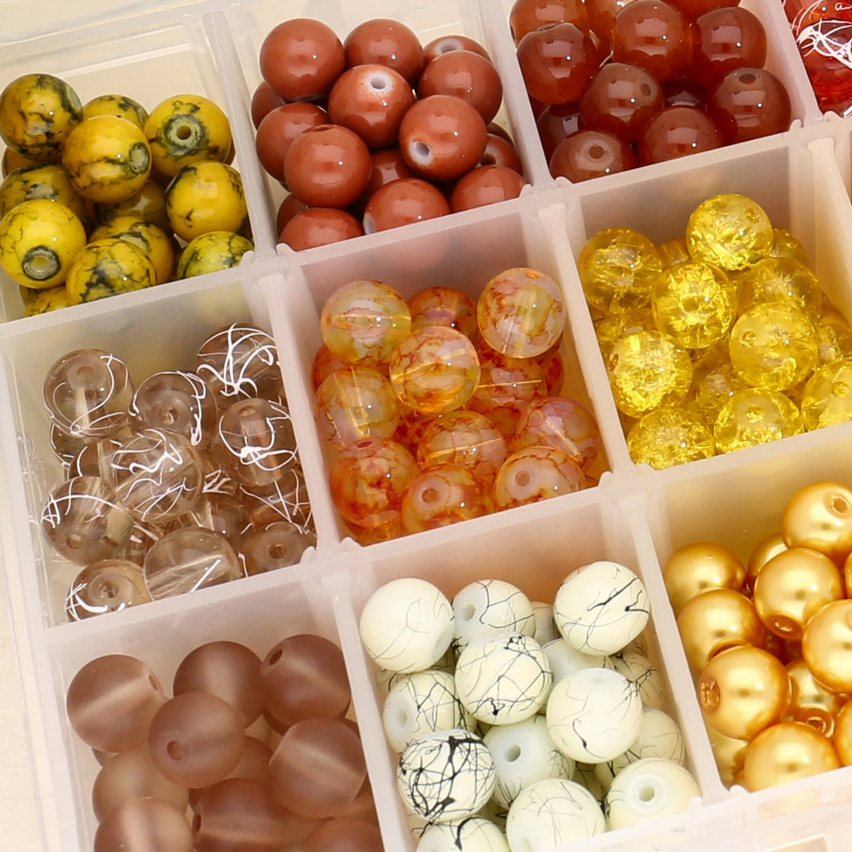 Box mit Sortiment von 24 runden Glasperlen 8 mm - Yellow mix - PerlineBeads