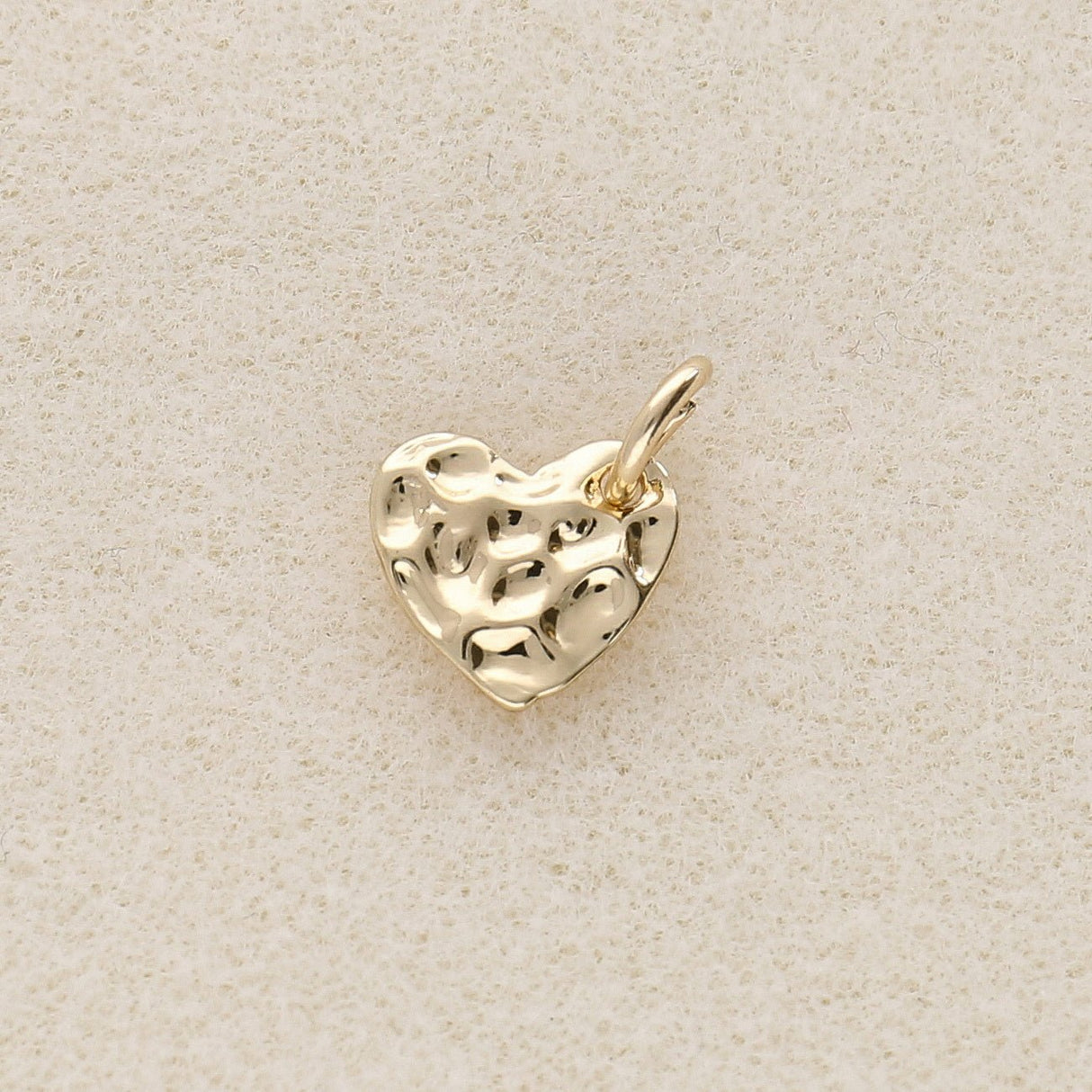 Charm-Anhänger Herz (gehämmert) - PerlineBeads