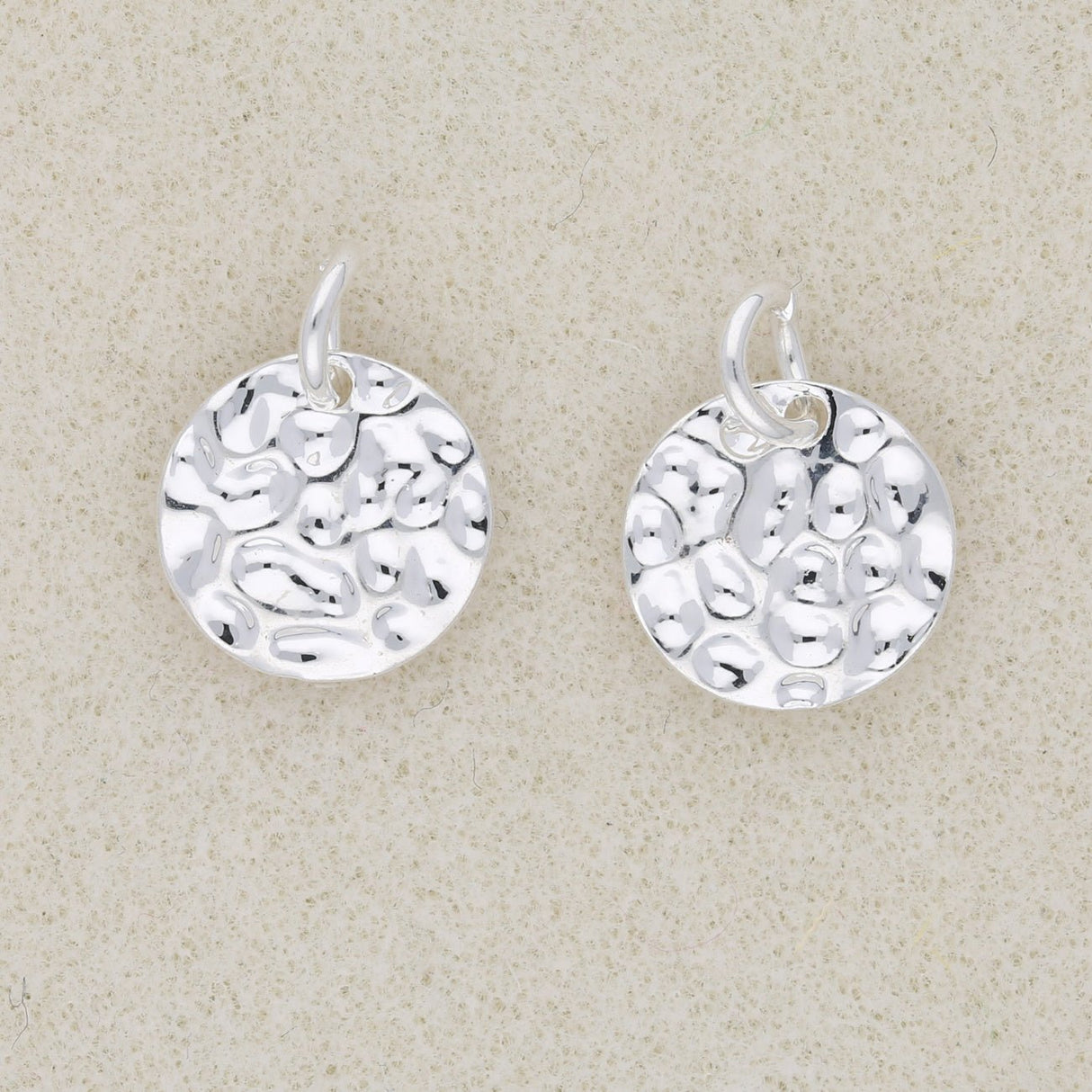 Charm-Anhänger Rund (gehämmert) - PerlineBeads