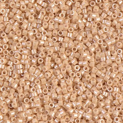 Delica 11/0 - DB205 - Ceylon Beige - PerlineBeads