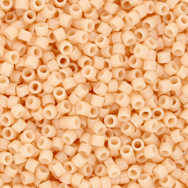 Delica 11/0 - DB2351 - Duracoat Opaque French Vanilla - PerlineBeads