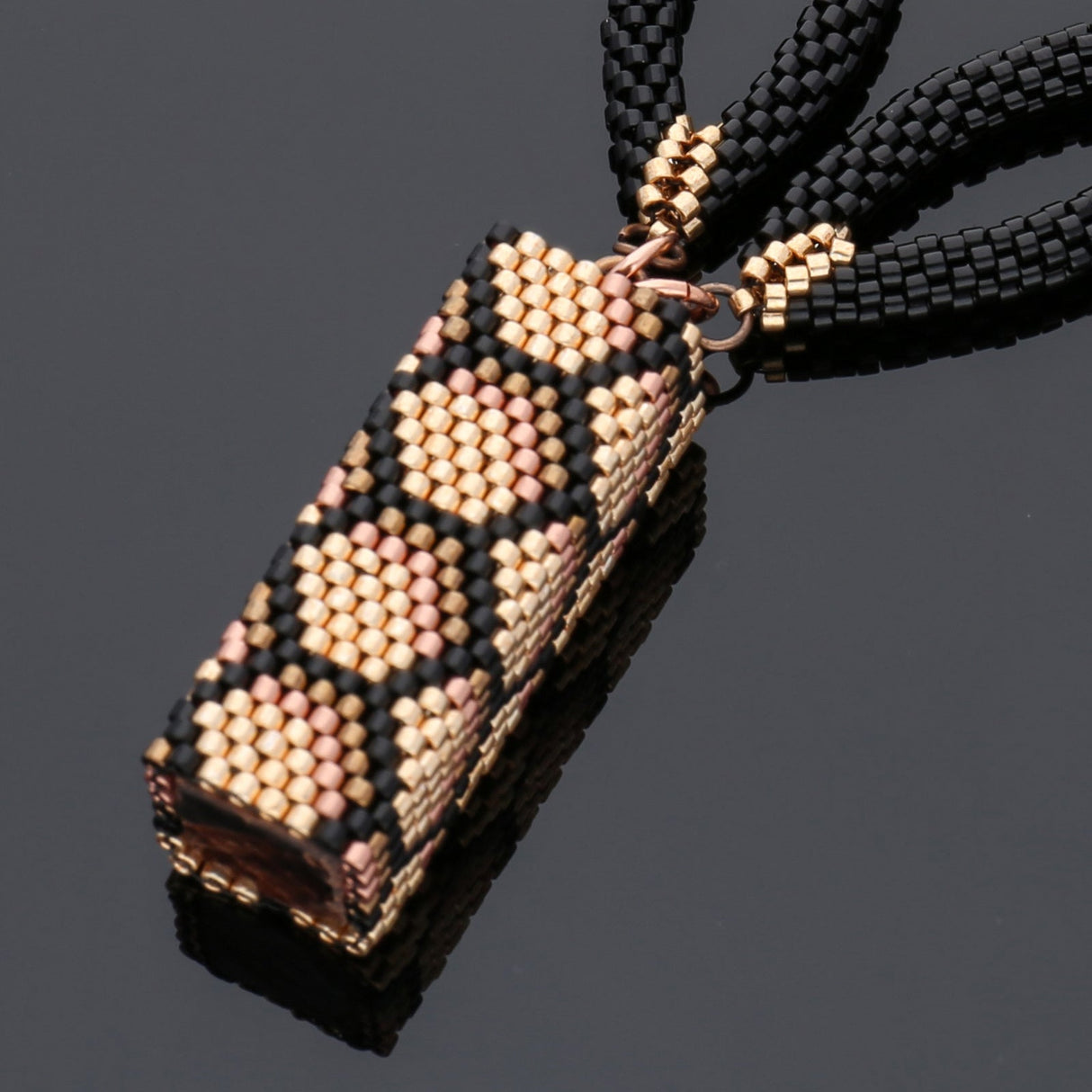 Delica 11/0 - DB460 - Galvanized Rose Gold Dyed - PerlineBeads