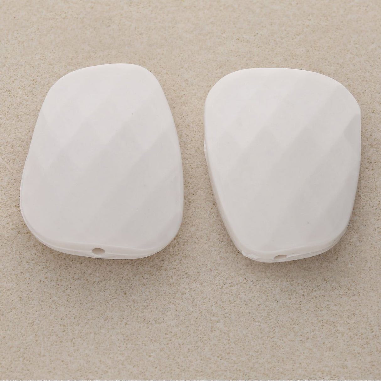 Grosse facettierte Acrylperle - White - PerlineBeads