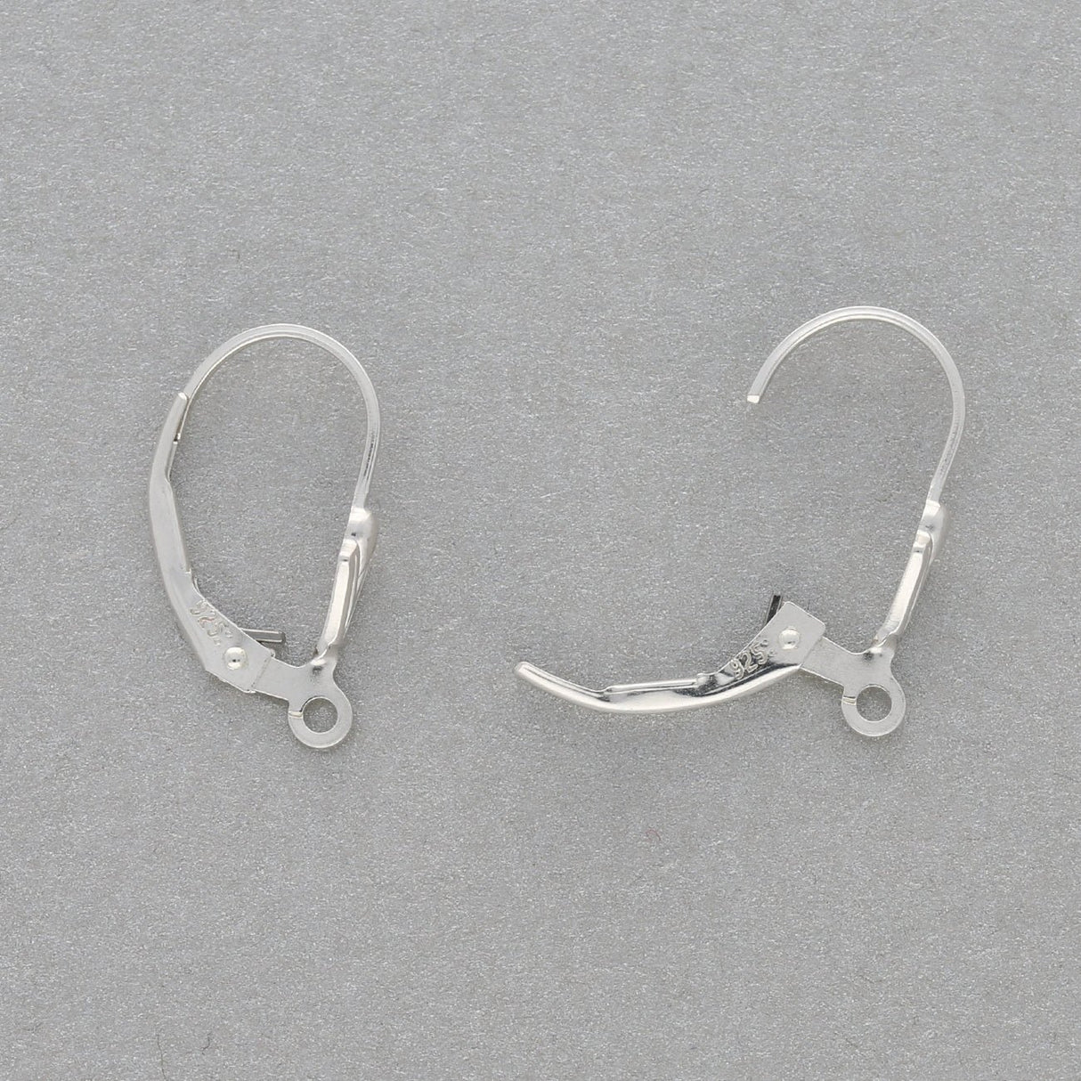 Ohrbügel für Ohrringe «Fleur de Lis» – 14x12 mm - Sterling Silber - PerlineBeads