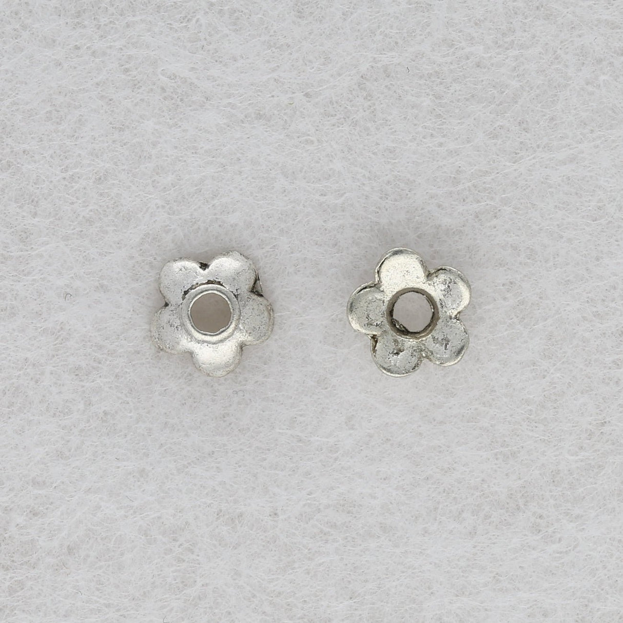 Perlenkappen Blumenform – 6,5 mm - PerlineBeads