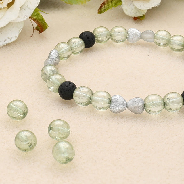 Recycelte Glasperlen 7 mm - Green Bubbles - PerlineBeads