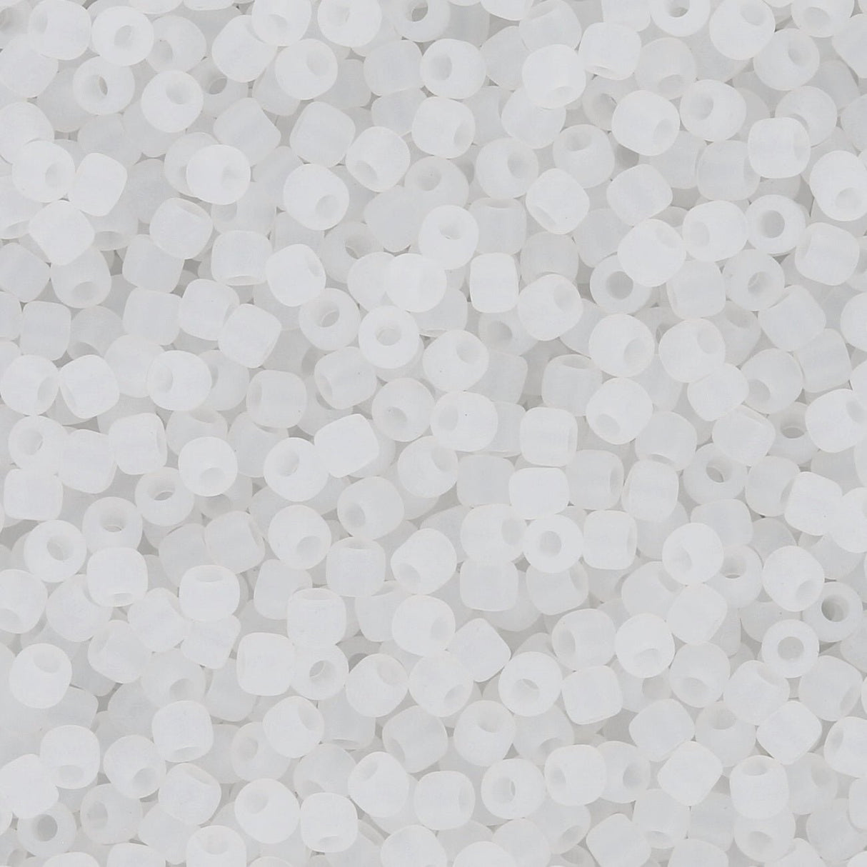 Rocailles-Perlen Toho 11/0 – Ceylon Frosted Snowflake - PerlineBeads