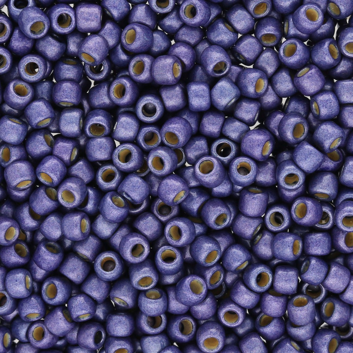 Rocailles-Perlen Toho 8/0 – PermaFinish - Frosted Metallic Polaris - PerlineBeads