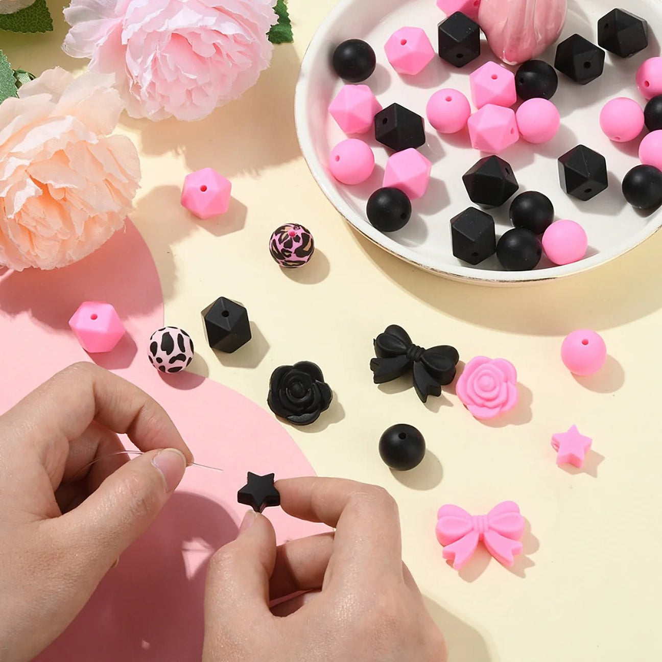 Silikonperlen – bunt, weich, vielseitig - PerlineBeads SA