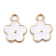 Blüten Charm Anhänger • 18K vergoldet • Emaille weiss • 9 x 11.5 mm - PerlineBeads SA
