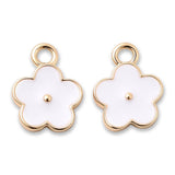 Blüten Charm Anhänger • 18K vergoldet • Emaille weiss • 9 x 11.5 mm - PerlineBeads SA