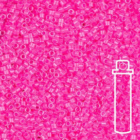 Delica 11/0 - DB2035 - Luminous Wild Strawberry - PerlineBeads