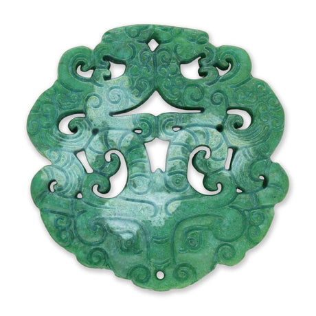 Jade - Anhänger · handgeschnitzt · Taotie - Maske mit Wolkenornamenten · grün · 70 mm - PerlineBeads SA