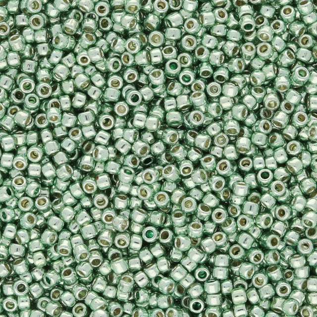 Rocailles - Perlen Toho 15/0 – PermaFinish - Galvanized Mint Green - PerlineBeads SA