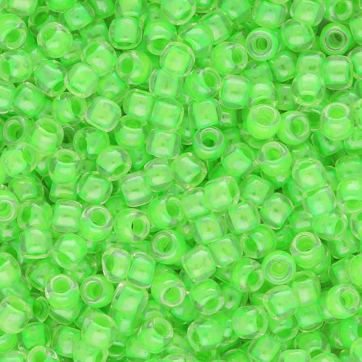 Rocailles - Perlen Toho 8/0 – Luminous Neon Green - PerlineBeads SA