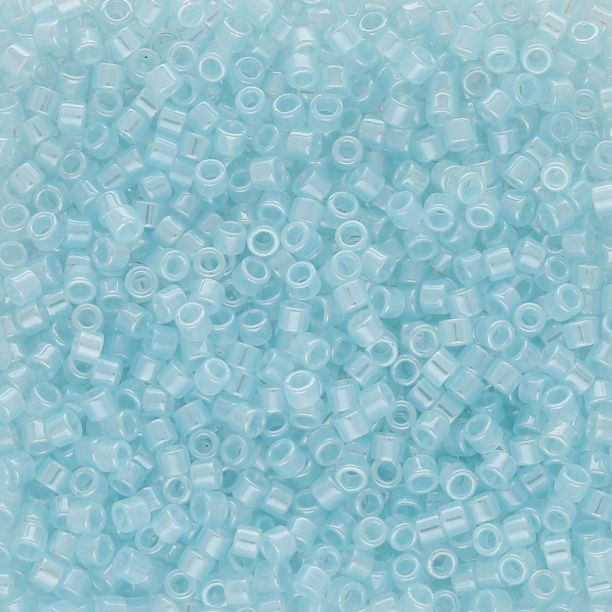 TOHO Aiko - Ceylon Aqua - PerlineBeads SA