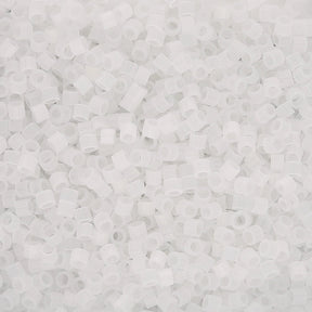 TOHO Aiko - Fiber - Optic Icicle - PerlineBeads SA