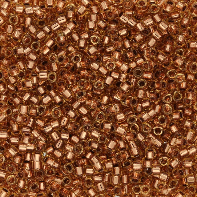 TOHO Aiko - Gold - Lined Transparent Crystal - PerlineBeads SA