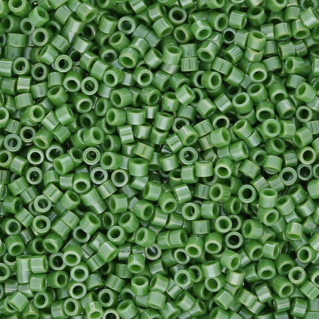 TOHO Aiko - Opaque Mint Green Luster - PerlineBeads SA