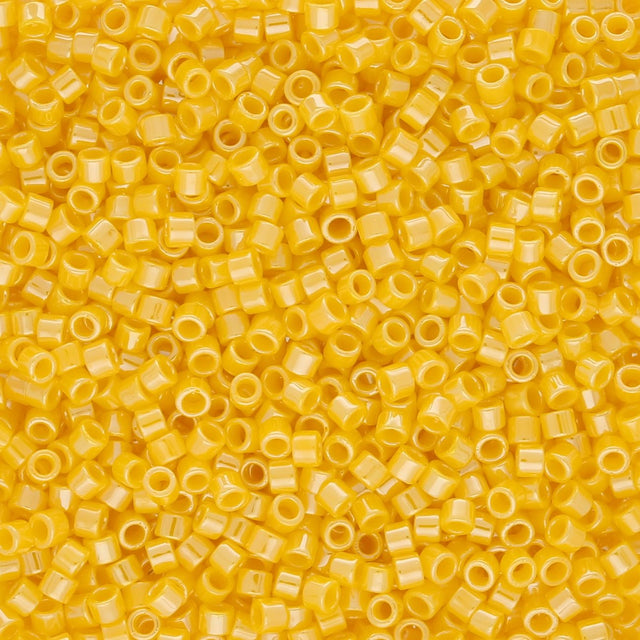 TOHO Aiko - Opaque Sunshine Luster - PerlineBeads SA