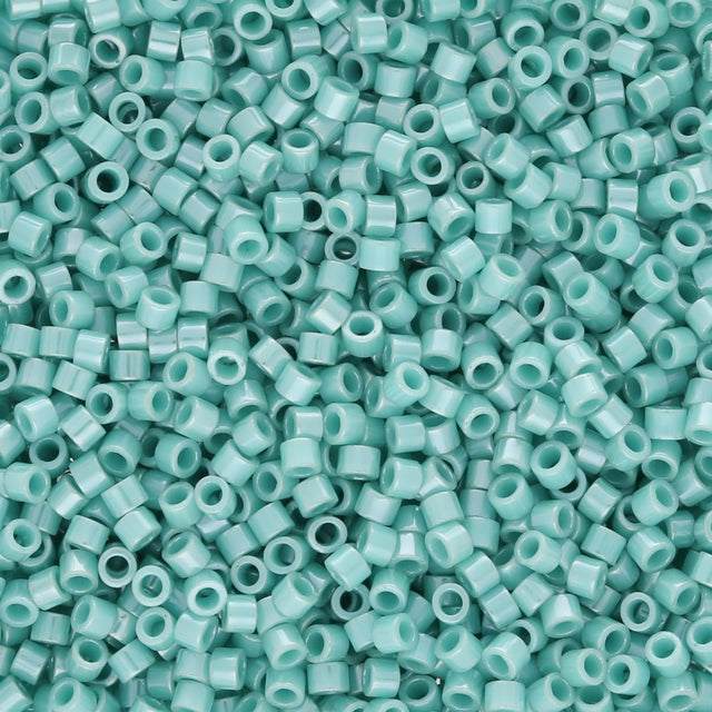 TOHO Aiko - Opaque Turquoise Luster - PerlineBeads SA