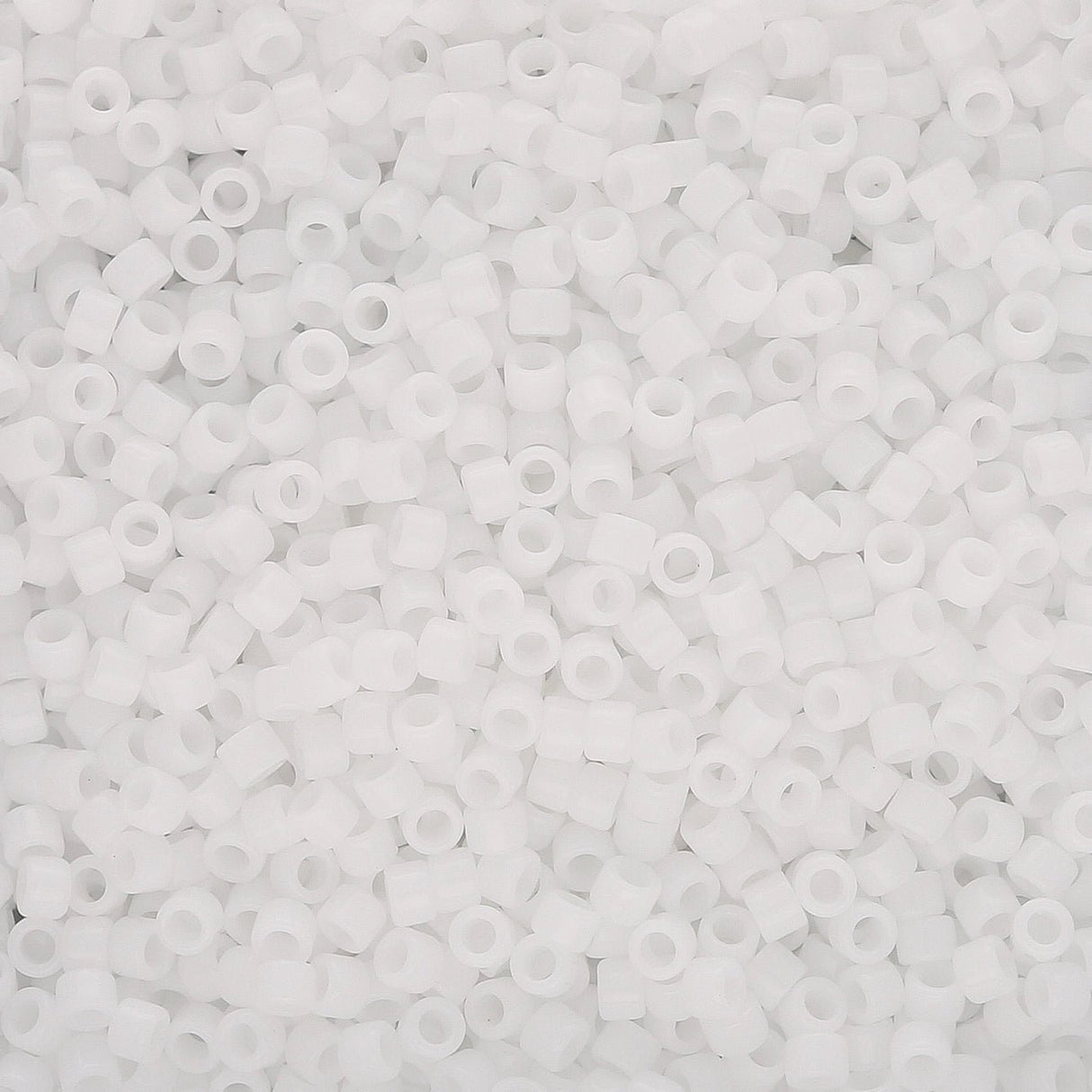 TOHO Aiko - Opaque White - PerlineBeads SA