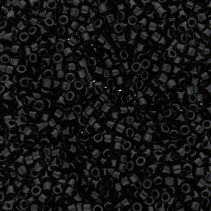 Delica 11/0 - DB010 - Black - PerlineBeads