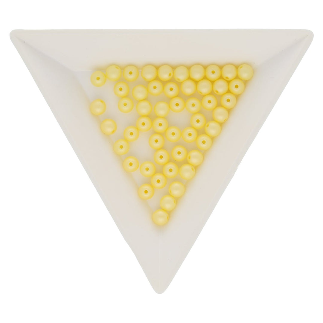 Glasperlen rund - 4 mm - Powdery Pastel Yellow - PerlineBeads