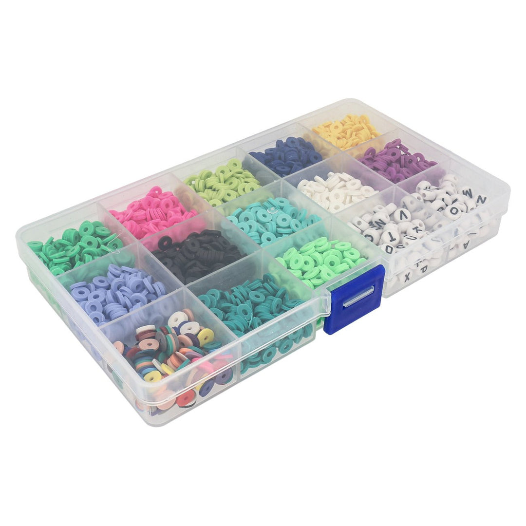 Heishi Perlen aus Polymer-Paste – 6 mm – Box mit Buchstabenperlen - PerlineBeads