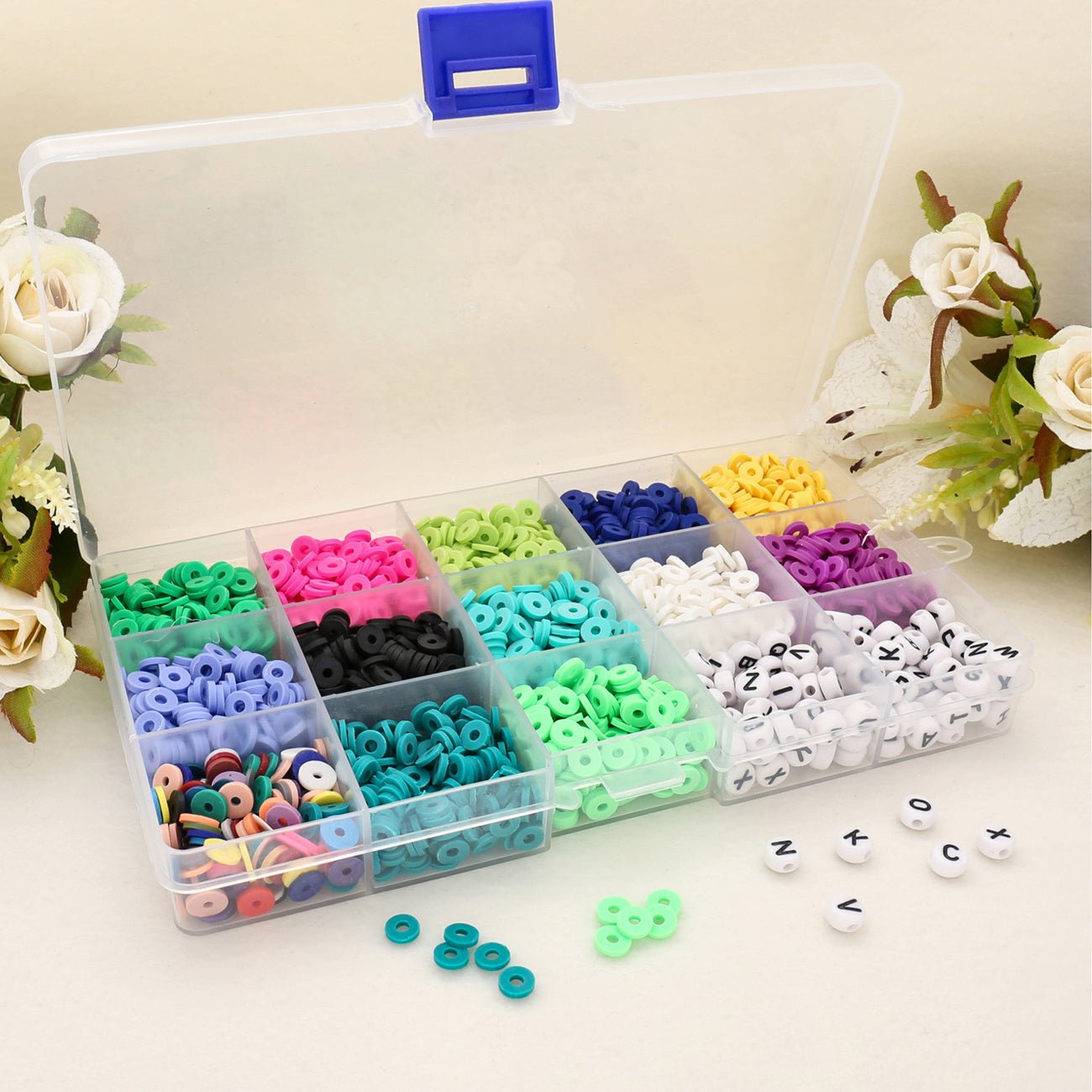 Perle Box Perles Heishi en pâte polymère - 6 mm - Boîte avec perles à lettres ...