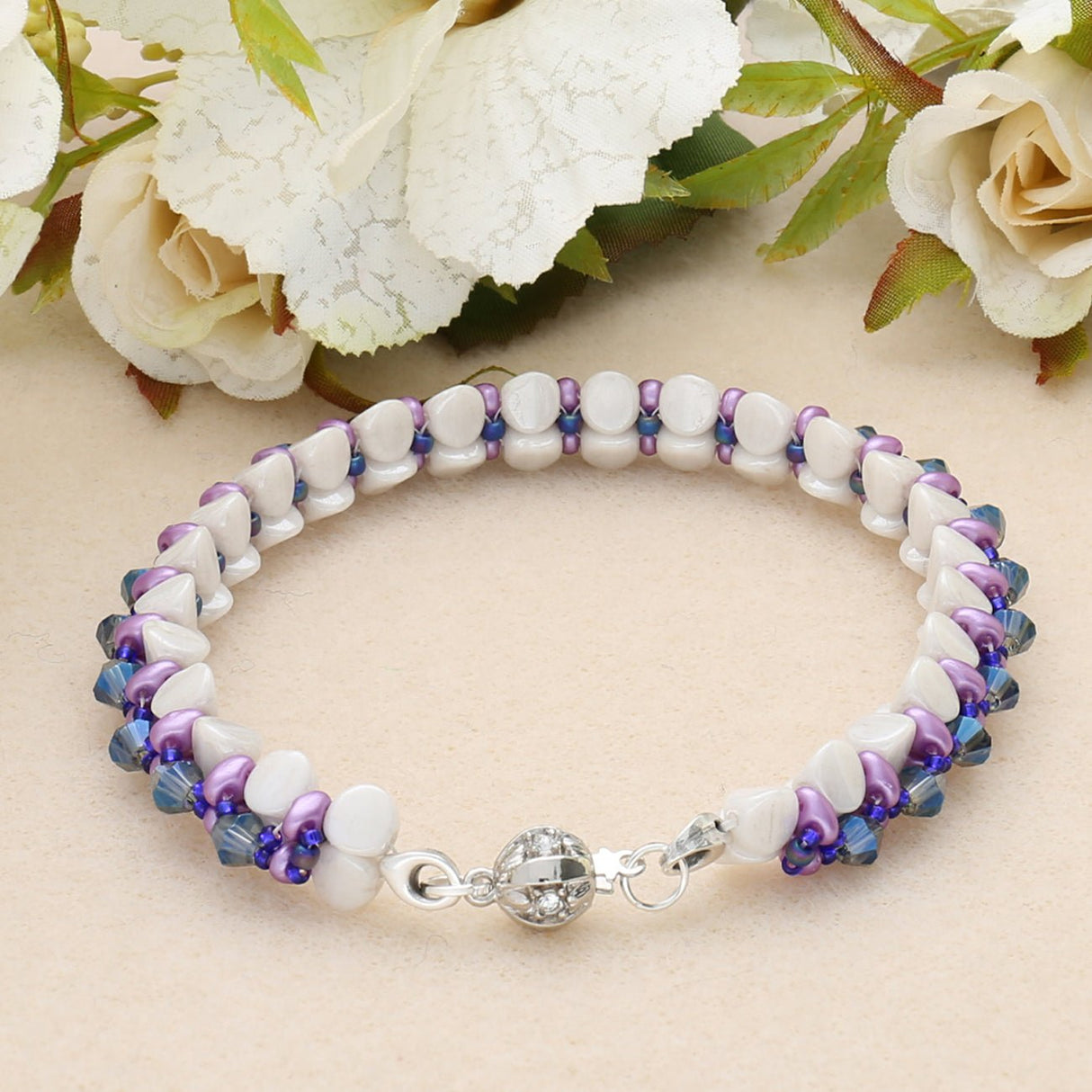 Ilos® par Puca® - Opaque White Ceramic Look - PerlineBeads