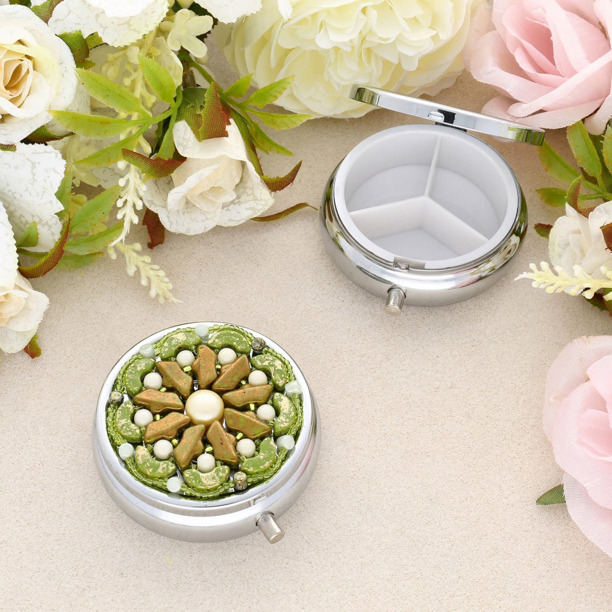 Kit Pillendose “Daisy” par Puca® - PerlineBeads