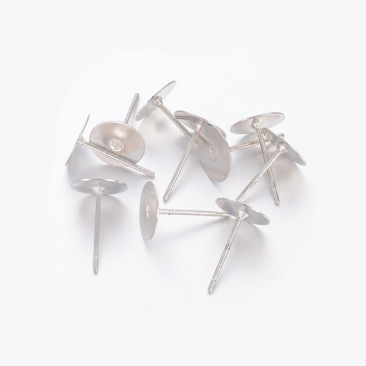 Ohrstecker mit 8 mm Platte - Platinfarbe - PerlineBeads