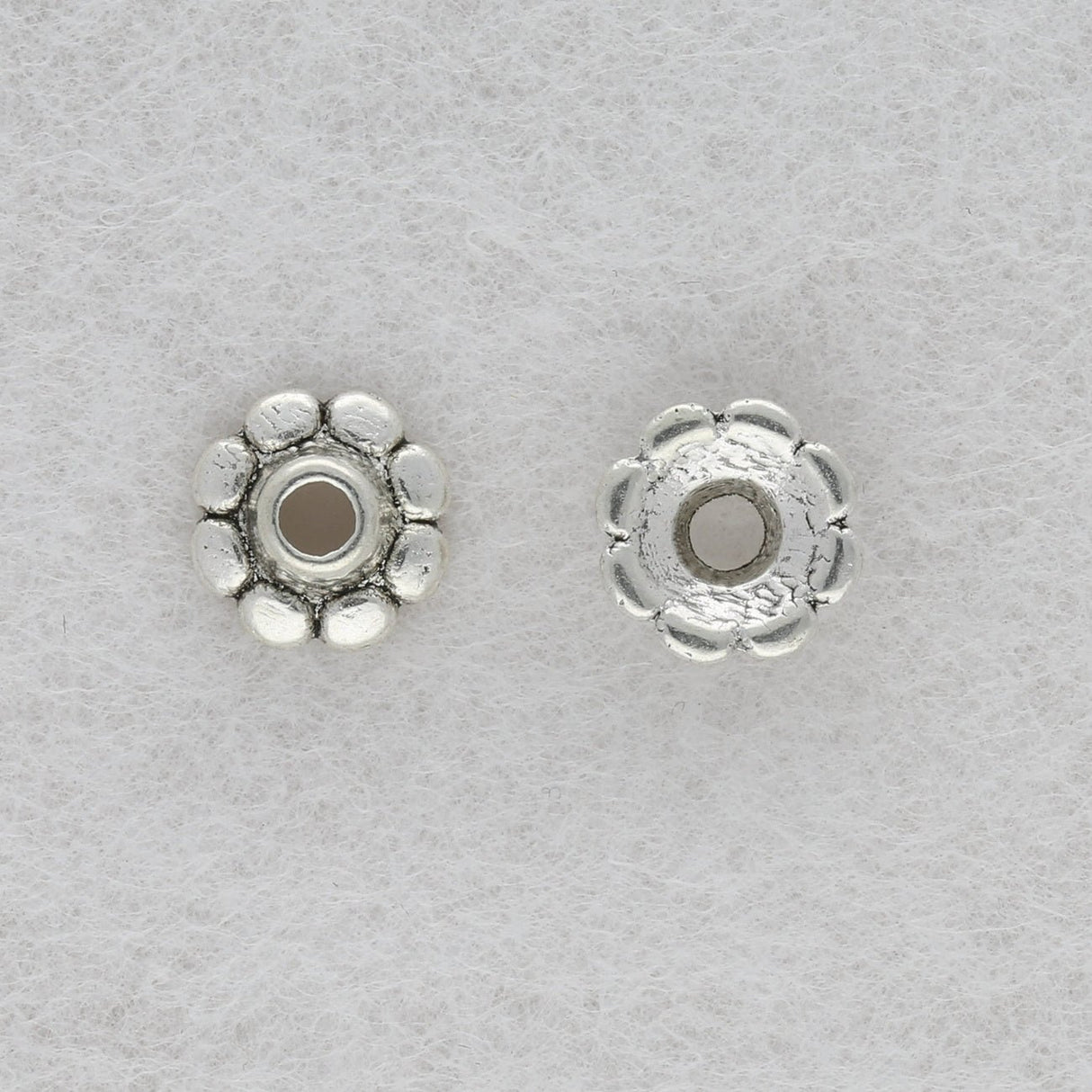 Perlenkappen Blumenform – 8 mm - PerlineBeads