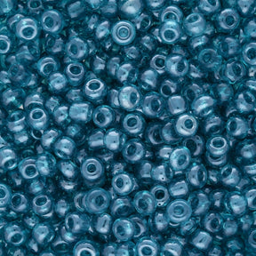 Rocailles Glasperlen 3 mm unregelmässige Grösse – Transparent Lustered Sky Blue - PerlineBeads