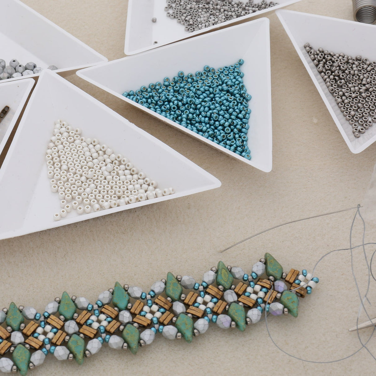 Rocailles-Perlen Miyuki 11/0 – Duracoat Galvanized Seafoam - PerlineBeads