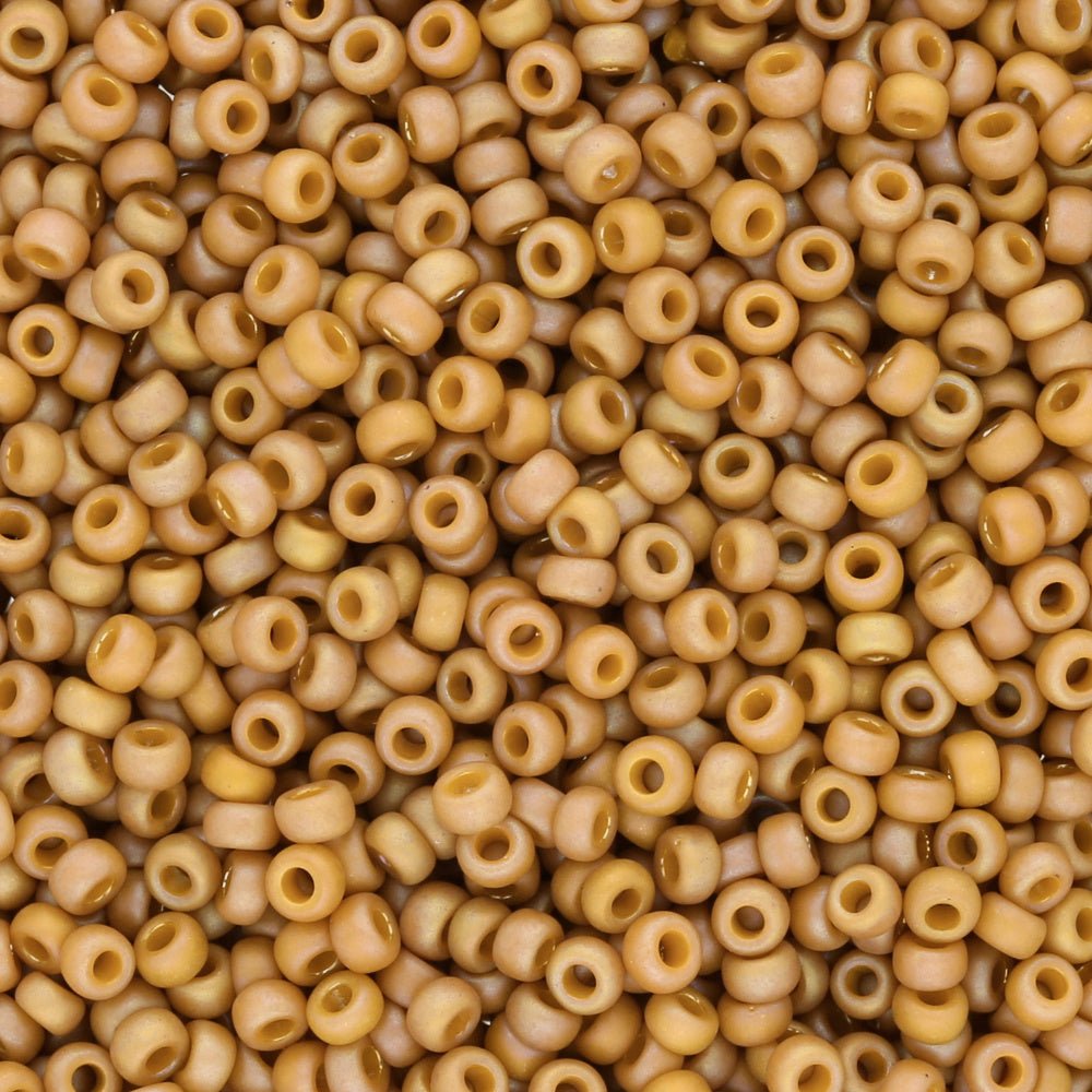 Rocailles-Perlen Miyuki 11/0 – Frost Opaque Glaze Rainbow Pistachio - PerlineBeads