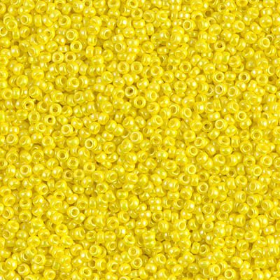 Rocailles-Perlen Miyuki 15/0 – Opaque Yellow AB - PerlineBeads