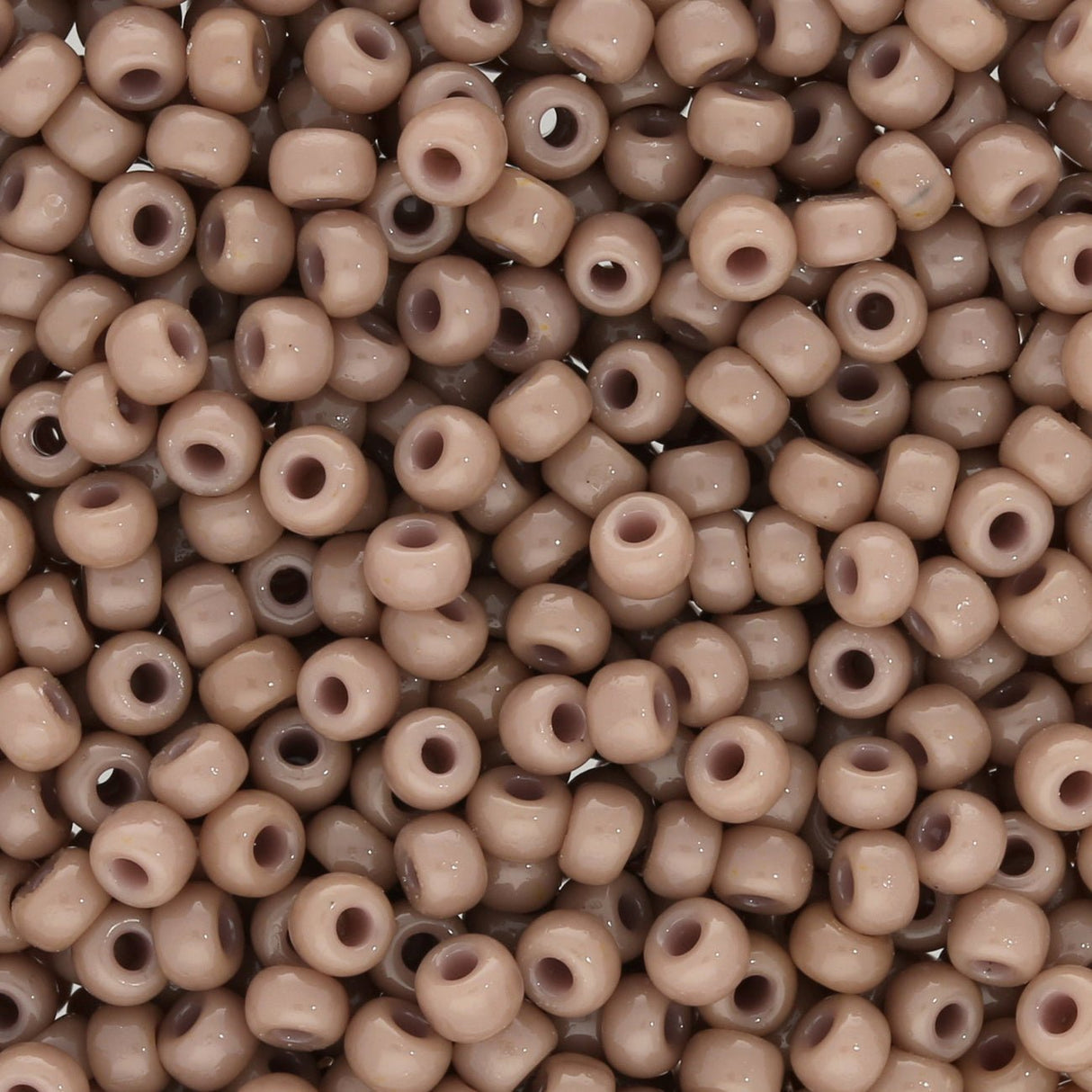 Rocailles-Perlen Miyuki 8/0 – Duracoat Opaque Dyed Gray - PerlineBeads