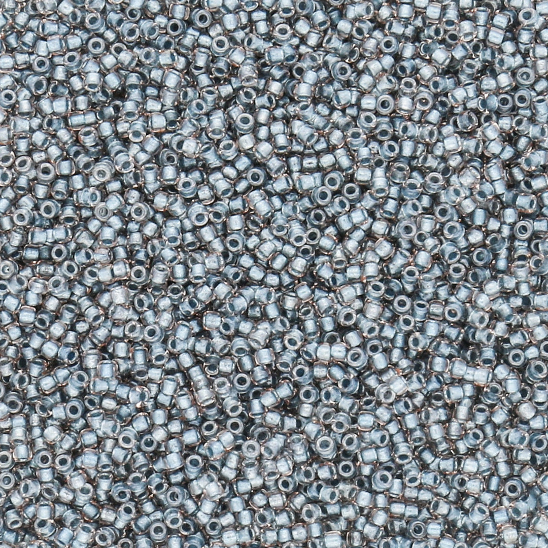 Rocailles-Perlen Toho 15/0 – Inside-Color Crystal/Metallic Blue-Lined - PerlineBeads