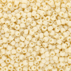 Rocailles-Perlen Toho 8/0 – Opaque Light Beige - PerlineBeads