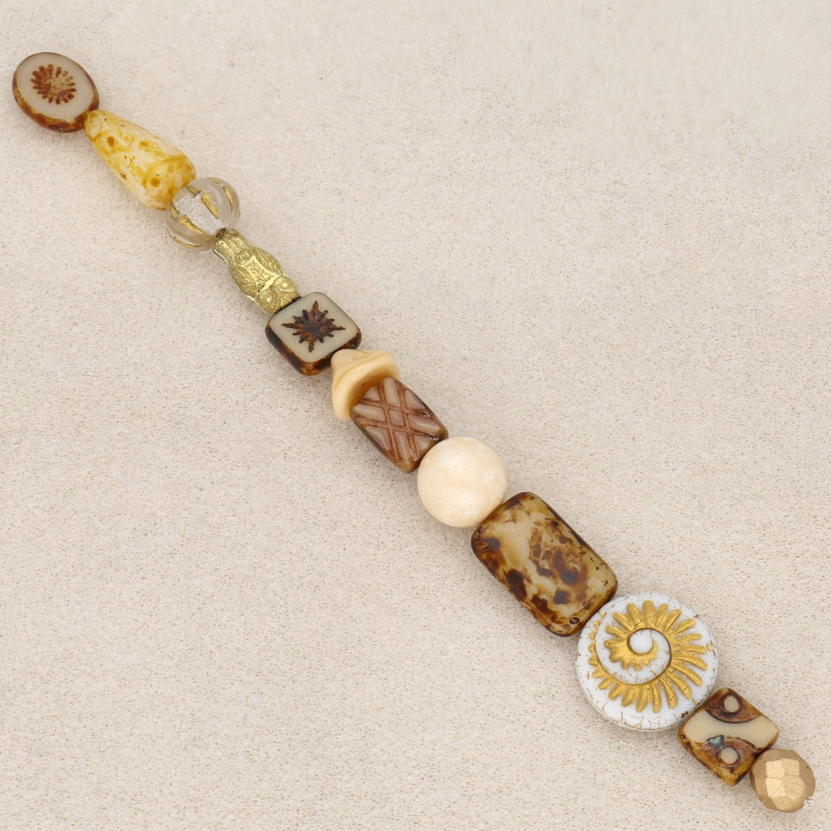 "Table Cut Mix" Perlen - Natural (assorted) - PerlineBeads